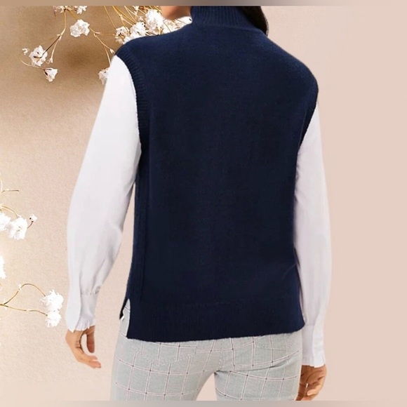 LOFT Women’s Sweater Vest Blouse Combo Small Navy Cable Knit Layered Look - Picture 2 of 7